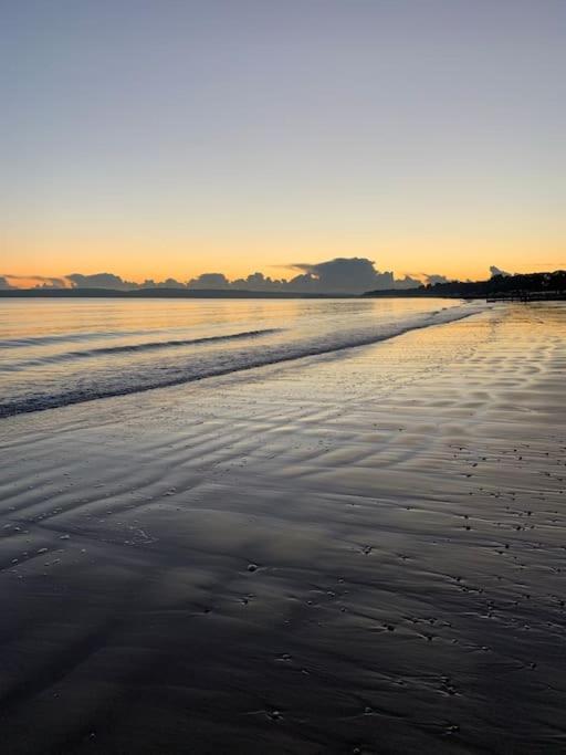 Bournemouth Nr Town Beach Train Coach Shops Lovely Entire Apartment Allows Quiet Good Dogs 外观 照片
