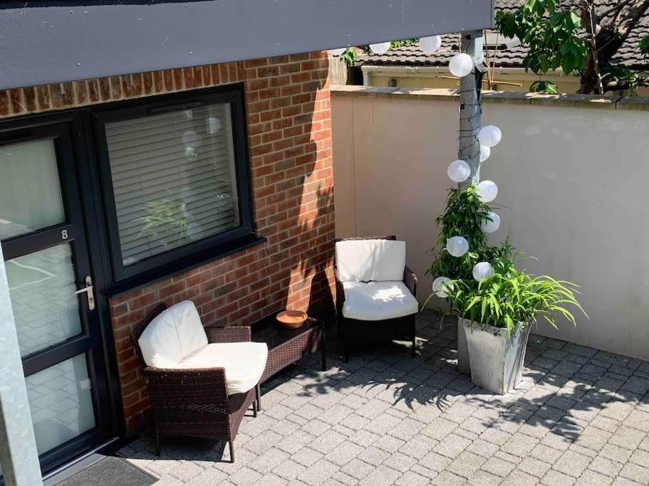 Bournemouth Nr Town Beach Train Coach Shops Lovely Entire Apartment Allows Quiet Good Dogs 外观 照片